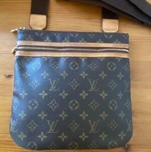 Louis Vuitton Bosphore Crossbody Bag